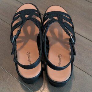 Baretraps Black Wedge Sandals Braided T-Strap Comfort Platform Shoes
